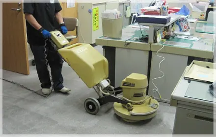 カーペットクリーニングの写真